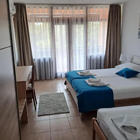 Hotel Albamaris