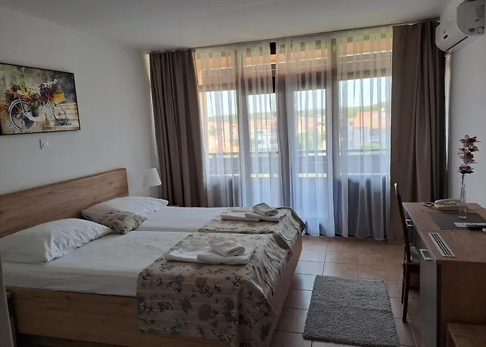 Hotel Albamaris Biograd Na Moru