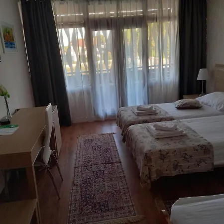 Hotel Albamaris