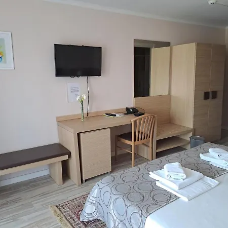 Albamaris 3* Biograd Na Moru